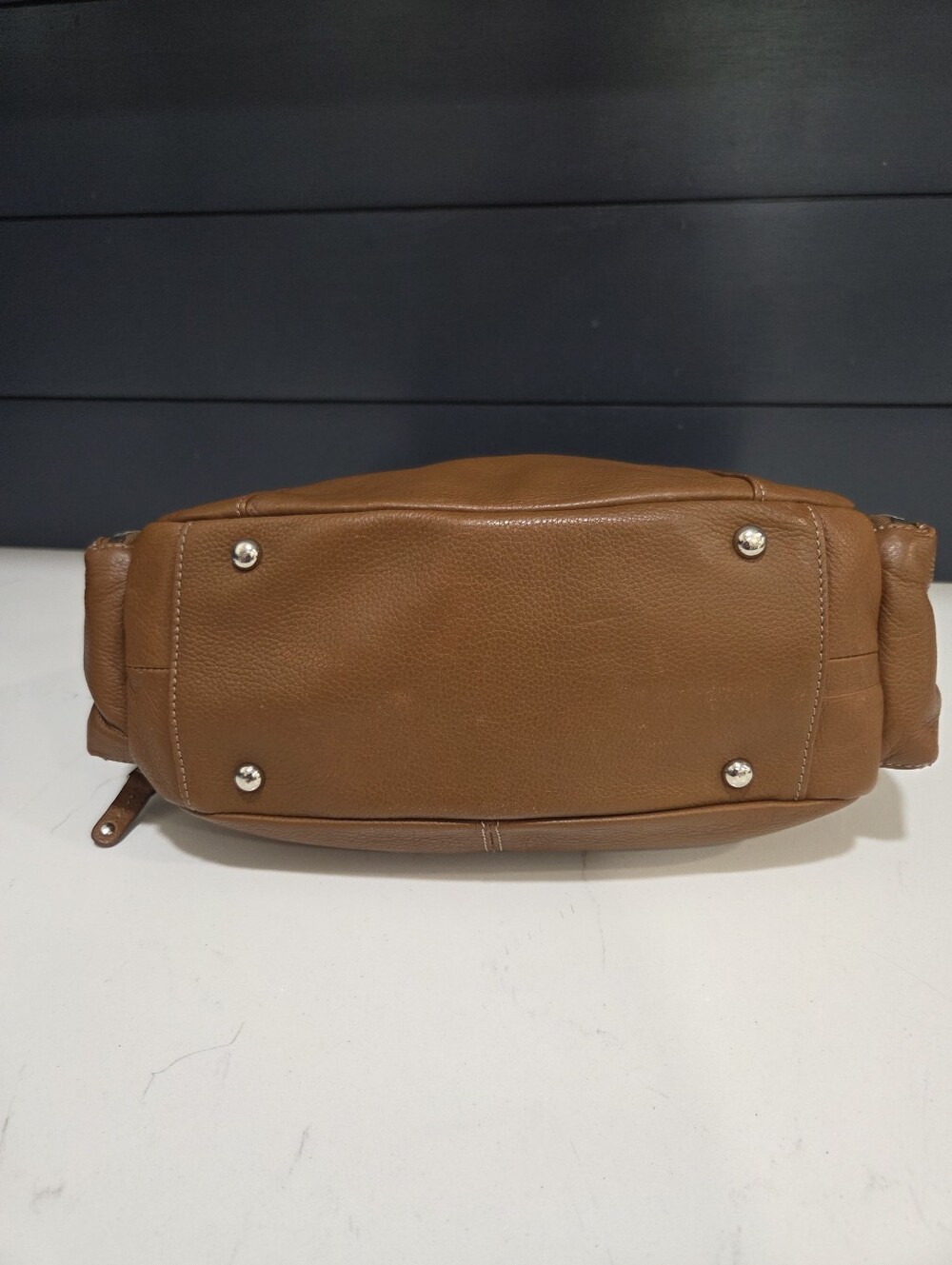 Tignanello Hobo Bag Warm Cognac Brown Leather Silver Trims - Picture 5 of 15